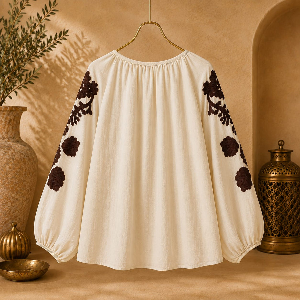 BLOUSE BRODÉE EN VELOURS FIN